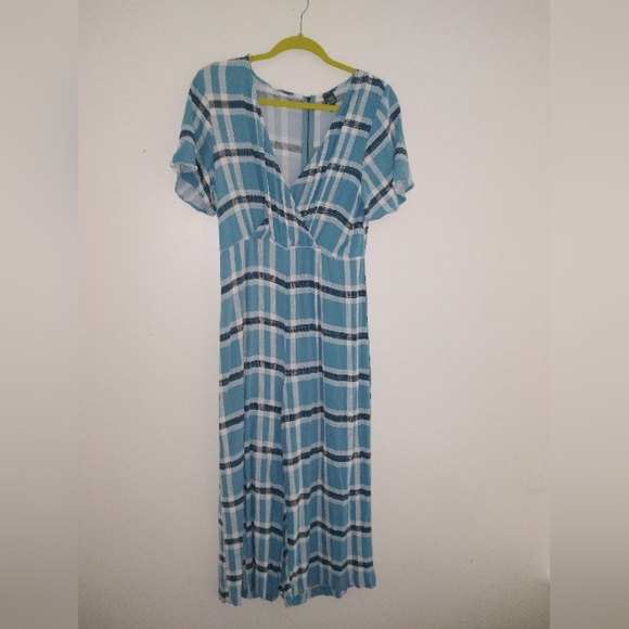 Wild Fable Wrap Front Blue Plaid Jumpsuit, Size M - Picture 3 of 14
